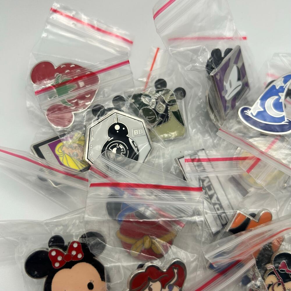 Lot of 20 Disney Pins Assorted Park Trading Pin Lot New No Duplicates - Picture 2 of 6